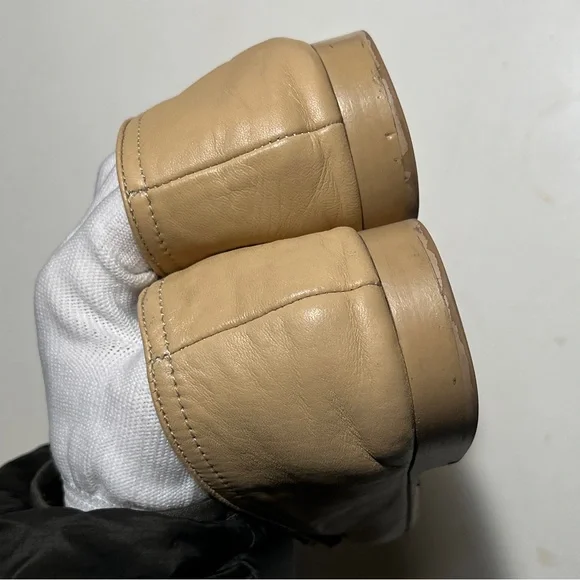 CHANEL Beige Leather Loafers with Black Cap Toe and Gold CC - Picture 6 of 16